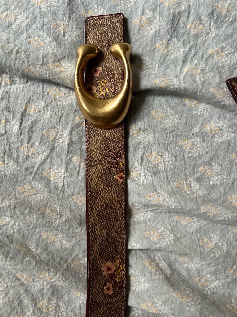 Coach Brown Floral Signature Leather Belt with Gold 'C' Buckle - Picture 2 of 4
